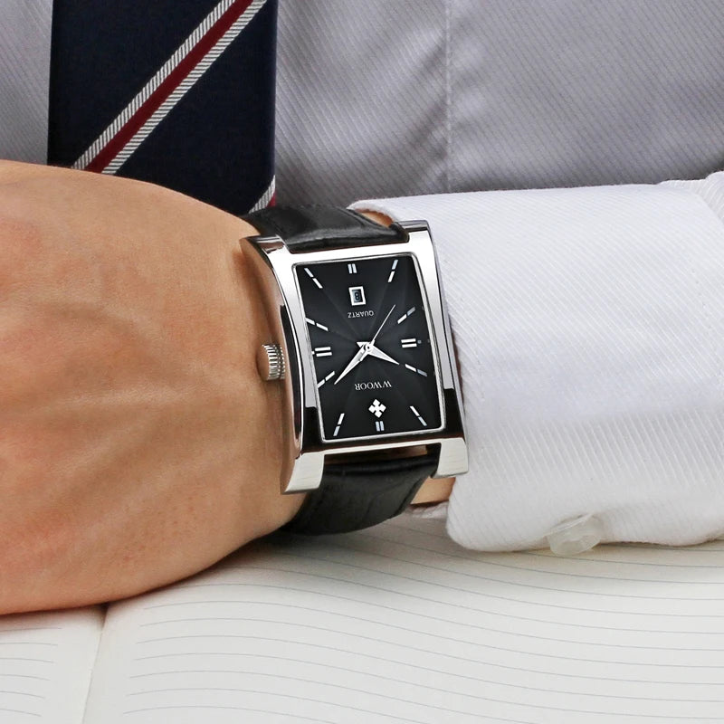 WWOOR 8017 Classic – Relógio Quartz em Pele