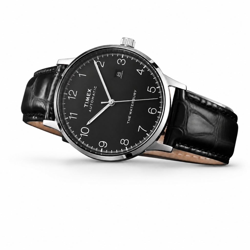 Relógio TIMEX Waterbury automático preto em vista angular